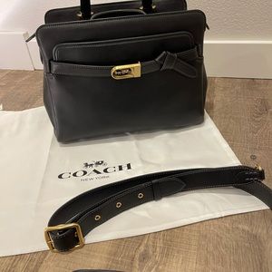 COACH Tate 29 Carryall